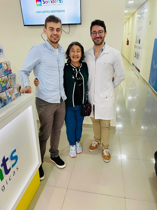 Protese-dentária-implante-protocolo-porto-alegre-centro-clinica-odontologica-sorridents